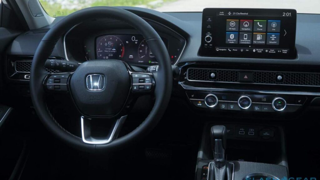 Civic Honda cabin 2022 throws unexpected challenges