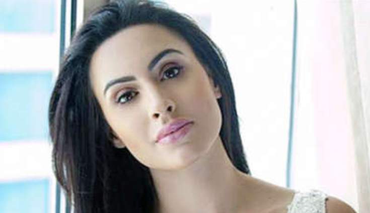 Deana UPPAL actress, current address, social media, email