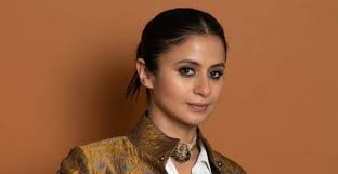 Details of Contact Actress Rasika Dugal, current location, Email, Social ID