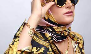 Fariba Rahimi Net Worth 2020 – Iranian Top Versace Model