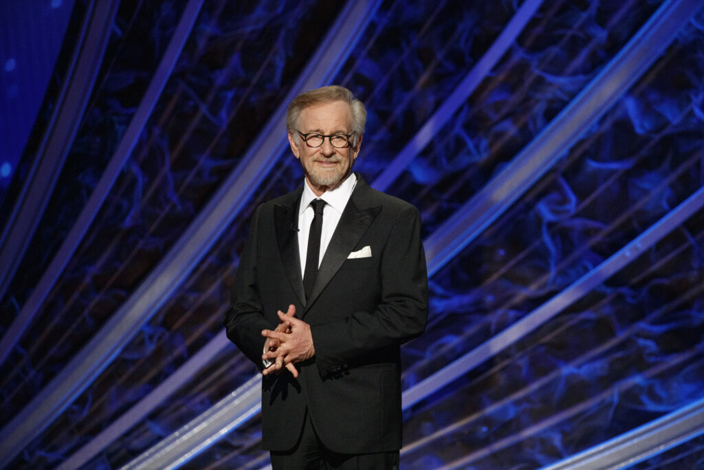 Steven Spielberg will produce movies for Netflix