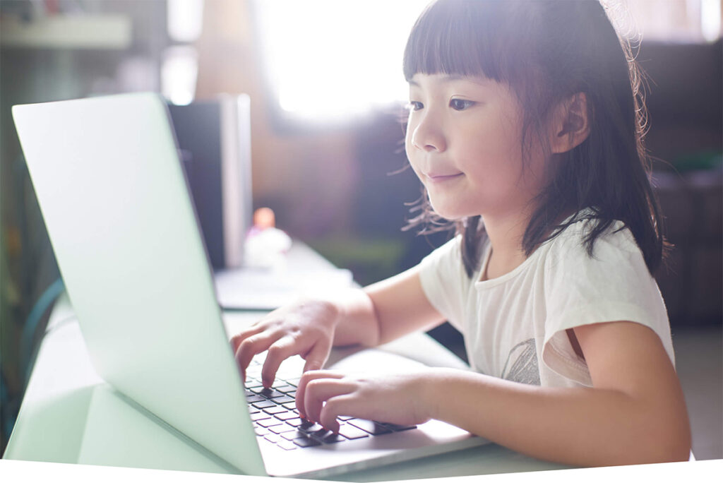 tips to buy a laptop for daughter